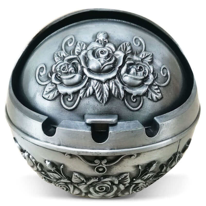 Metal Spherical Globe Decorated Ashtray With Lid